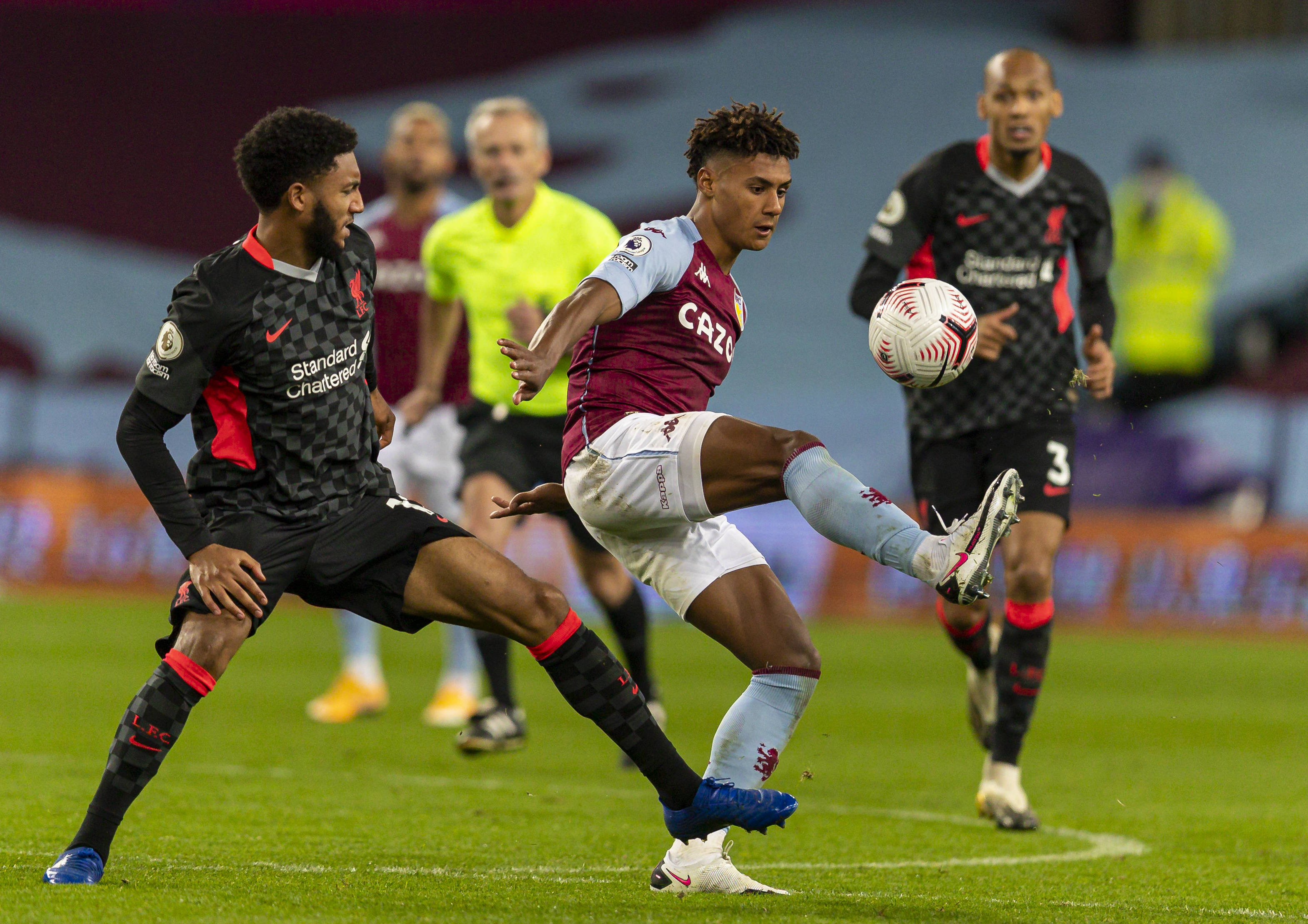 容显得捉襟 容显得捉襟